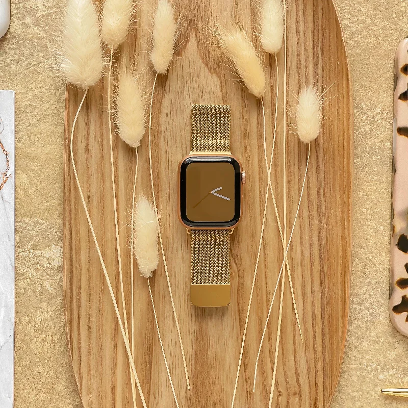 Magnetic Chain Apple Watch Strap - Gold