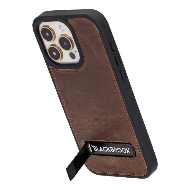 Reed iPhone 15 Pro Max Snap-On with Stand Case, Distressed Coffee